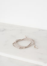 Load image into Gallery viewer, Bracelet 85 in Grey Silk/Silver