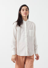 Load image into Gallery viewer, Classic Button Down