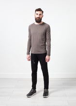 Load image into Gallery viewer, Daris Tee in Olive

