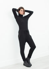 Load image into Gallery viewer, Highsoft Cropped Sweat in Black

