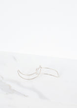 Load image into Gallery viewer, Bracelet 84 in Polished Silver
